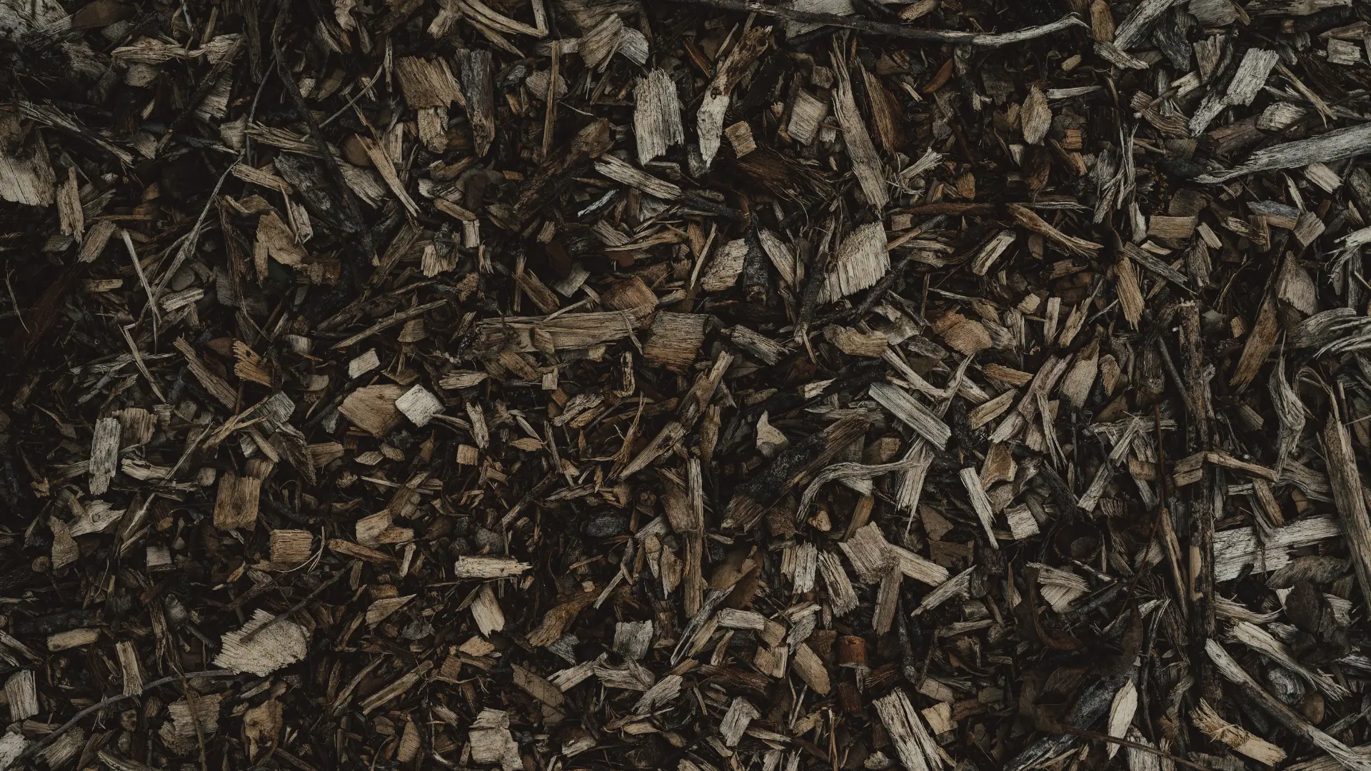 Black vs Brown Mulch: Differences, Pros & Cons